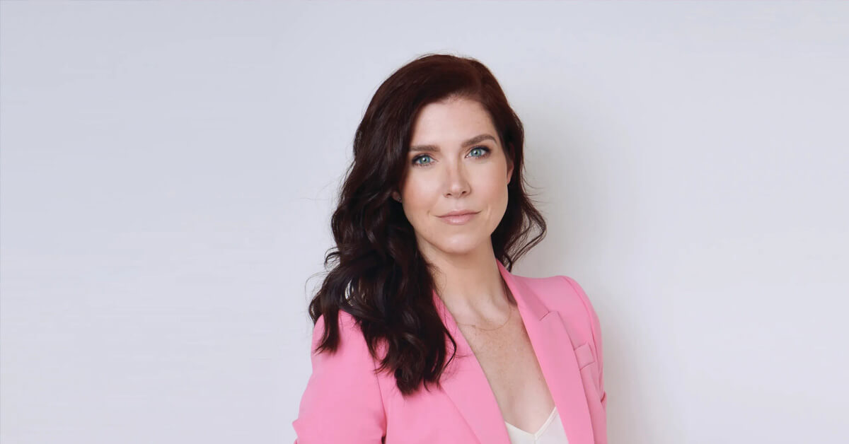 “The Present Belongs To The Human Venn Diagrams” | with Christina Wallace